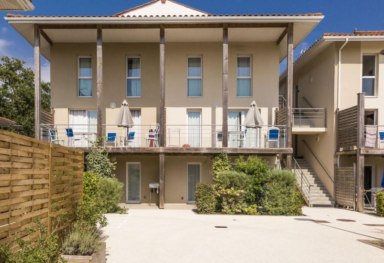 Residence Odalys Le Petit Pont Hourtin Exteriér fotografie